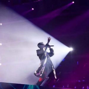 纲手被扒开腿无尽
